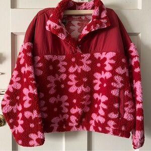 PacSun Sherpa Fleece Pullover Red/Pink Floral Patterned - Women’s Medium {NEW}